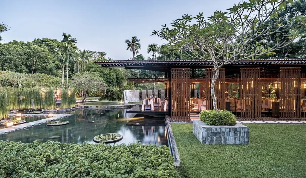 kayumanis private villa nusa dua